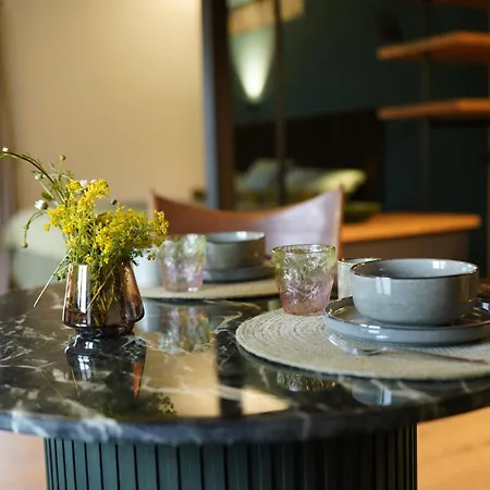 Design Boutique - Design Trifft Apartment Weissensee